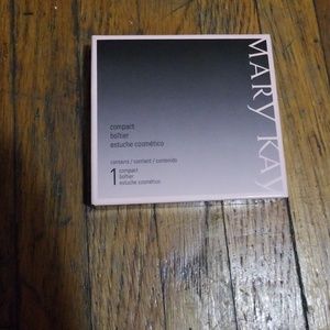Mary Kay Compact (unfilled) NWOT